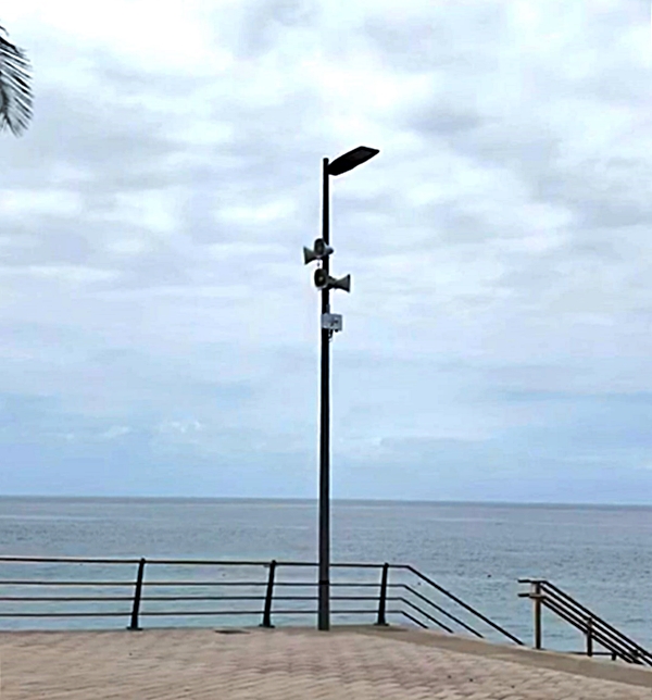 Lautsprecher Warnsystem Puerto Naos und Bombilla